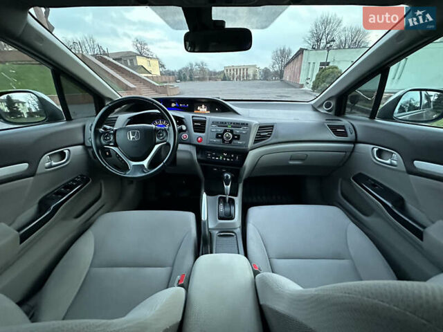 Серый Хонда Цивик, объемом двигателя 1.8 л и пробегом 226 тыс. км за 9500 $, фото 31 на Automoto.ua