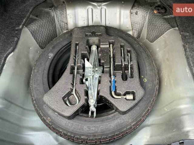 Серый Хонда Цивик, объемом двигателя 1.8 л и пробегом 94 тыс. км за 11900 $, фото 46 на Automoto.ua