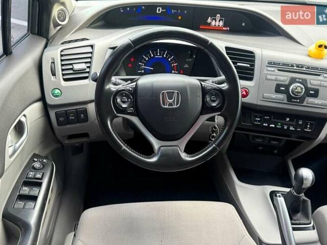 Сірий Хонда Сівік, об'ємом двигуна 1.8 л та пробігом 274 тис. км за 6990 $, фото 13 на Automoto.ua