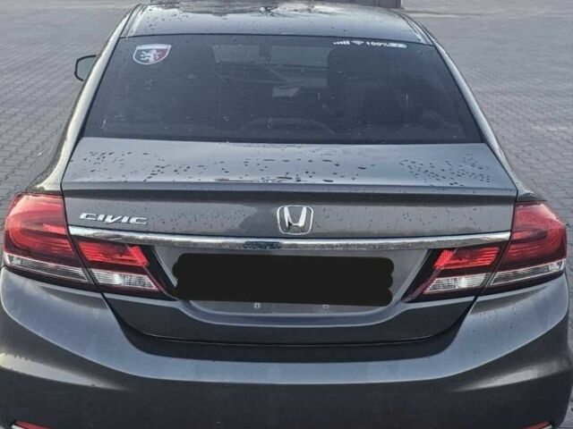 Серый Хонда Цивик, объемом двигателя 1.8 л и пробегом 225 тыс. км за 7500 $, фото 2 на Automoto.ua