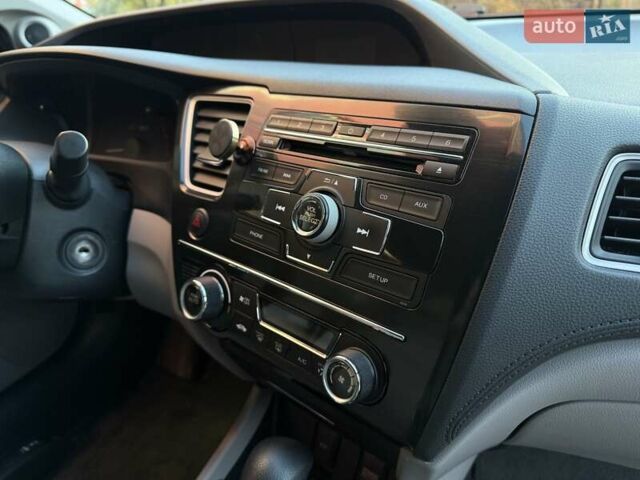 Серый Хонда Цивик, объемом двигателя 1.5 л и пробегом 118 тыс. км за 7500 $, фото 7 на Automoto.ua