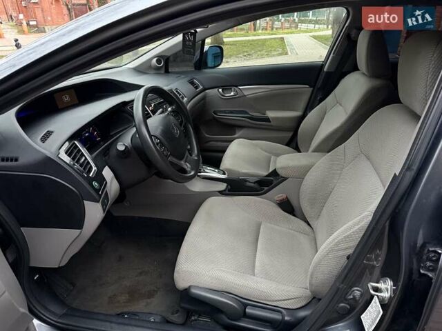 Сірий Хонда Сівік, об'ємом двигуна 1.5 л та пробігом 119 тис. км за 8900 $, фото 13 на Automoto.ua