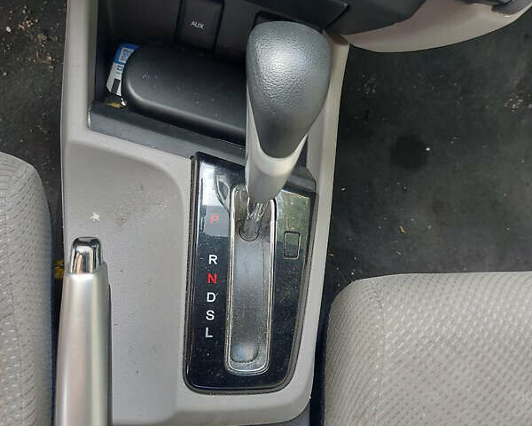 Серый Хонда Цивик, объемом двигателя 1.5 л и пробегом 115 тыс. км за 7100 $, фото 2 на Automoto.ua