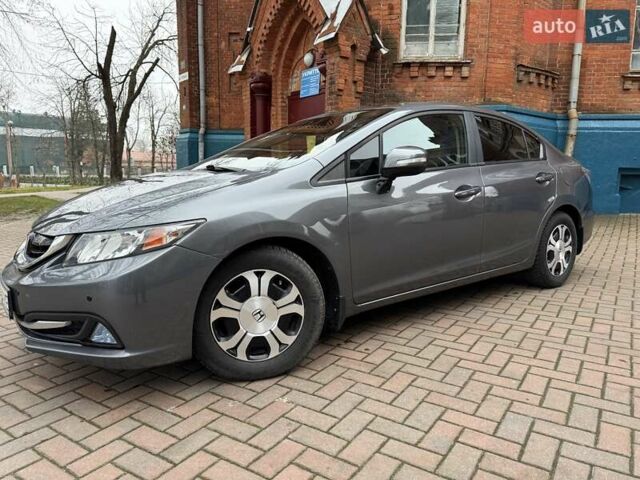 Сірий Хонда Сівік, об'ємом двигуна 1.5 л та пробігом 119 тис. км за 8900 $, фото 4 на Automoto.ua
