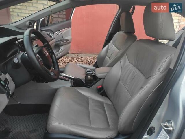 Серый Хонда Цивик, объемом двигателя 1.8 л и пробегом 225 тыс. км за 11000 $, фото 8 на Automoto.ua