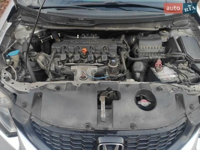 Серый Хонда Цивик, объемом двигателя 1.8 л и пробегом 225 тыс. км за 11000 $, фото 13 на Automoto.ua