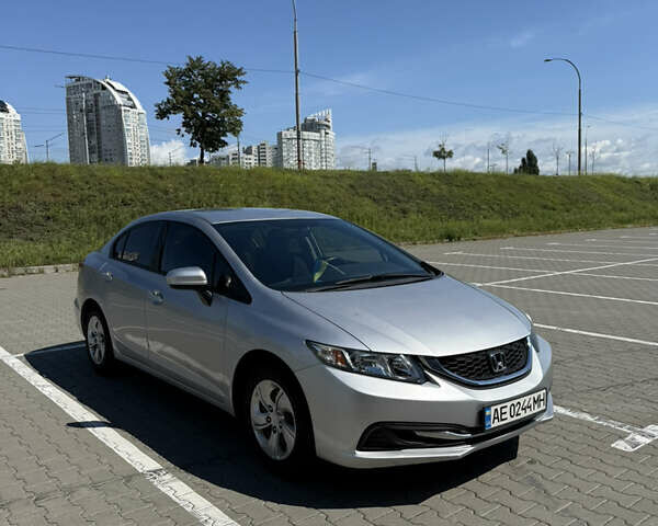 Серый Хонда Цивик, объемом двигателя 1.8 л и пробегом 102 тыс. км за 10600 $, фото 4 на Automoto.ua