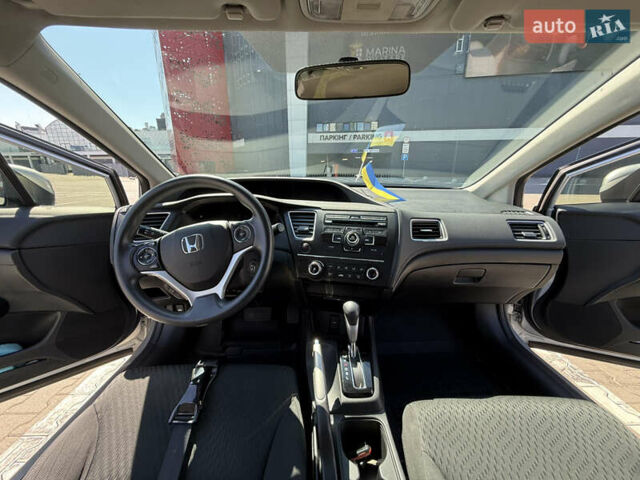 Серый Хонда Цивик, объемом двигателя 1.8 л и пробегом 102 тыс. км за 10600 $, фото 1 на Automoto.ua