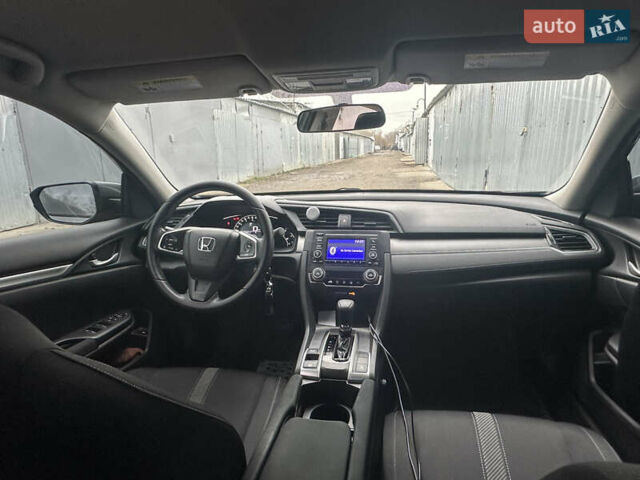 Серый Хонда Цивик, объемом двигателя 2 л и пробегом 105 тыс. км за 13200 $, фото 103 на Automoto.ua