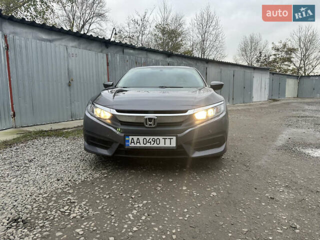 Серый Хонда Цивик, объемом двигателя 2 л и пробегом 105 тыс. км за 13200 $, фото 26 на Automoto.ua