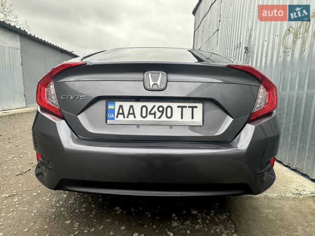 Серый Хонда Цивик, объемом двигателя 2 л и пробегом 105 тыс. км за 13200 $, фото 44 на Automoto.ua