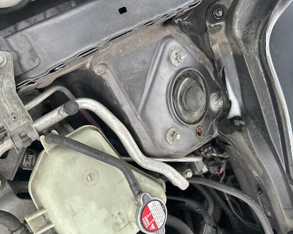 Серый Хонда Цивик, объемом двигателя 2 л и пробегом 105 тыс. км за 13200 $, фото 69 на Automoto.ua