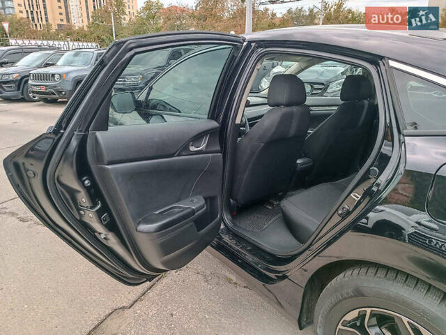 Сірий Хонда Сівік, об'ємом двигуна 2 л та пробігом 151 тис. км за 12290 $, фото 13 на Automoto.ua