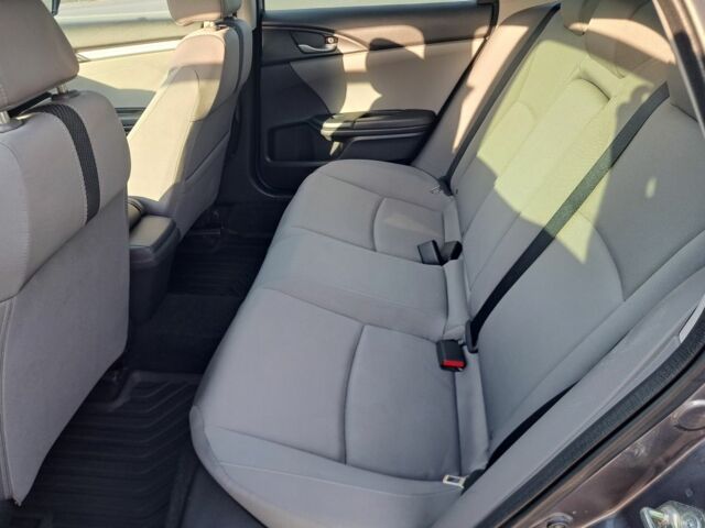 Серый Хонда Цивик, объемом двигателя 1.5 л и пробегом 92 тыс. км за 13200 $, фото 6 на Automoto.ua