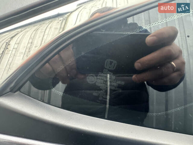 Серый Хонда Цивик, объемом двигателя 2 л и пробегом 105 тыс. км за 13200 $, фото 35 на Automoto.ua