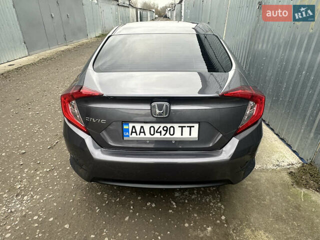 Серый Хонда Цивик, объемом двигателя 2 л и пробегом 105 тыс. км за 13200 $, фото 45 на Automoto.ua