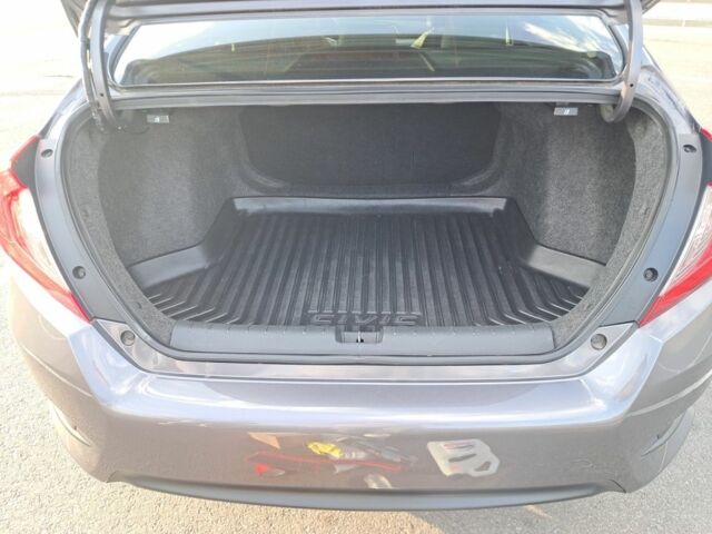 Серый Хонда Цивик, объемом двигателя 1.5 л и пробегом 92 тыс. км за 13200 $, фото 8 на Automoto.ua