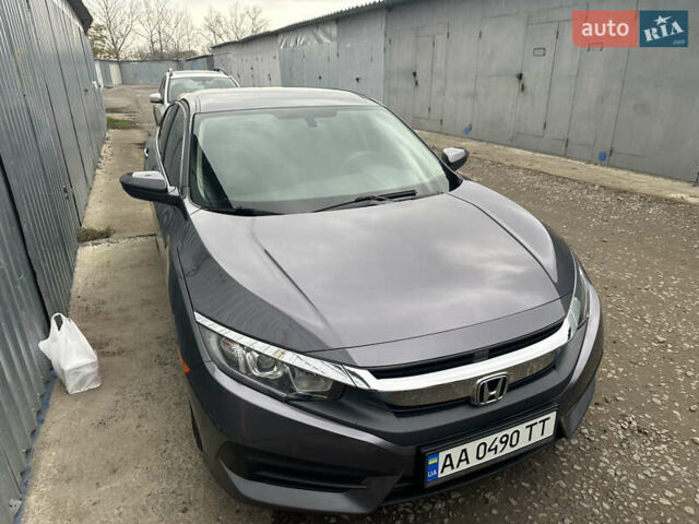 Серый Хонда Цивик, объемом двигателя 2 л и пробегом 105 тыс. км за 13200 $, фото 56 на Automoto.ua