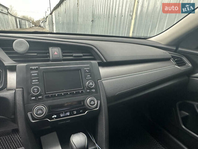 Серый Хонда Цивик, объемом двигателя 2 л и пробегом 105 тыс. км за 13200 $, фото 90 на Automoto.ua