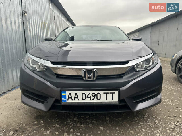 Серый Хонда Цивик, объемом двигателя 2 л и пробегом 105 тыс. км за 13200 $, фото 58 на Automoto.ua