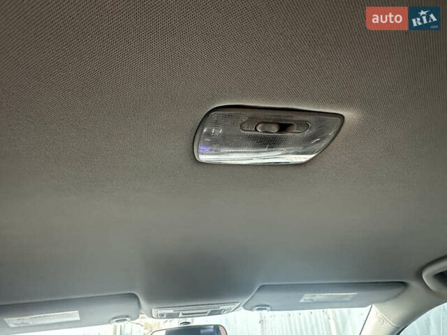 Серый Хонда Цивик, объемом двигателя 2 л и пробегом 105 тыс. км за 13200 $, фото 97 на Automoto.ua