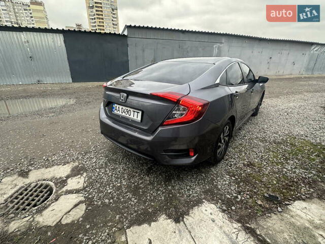 Серый Хонда Цивик, объемом двигателя 2 л и пробегом 105 тыс. км за 13200 $, фото 16 на Automoto.ua