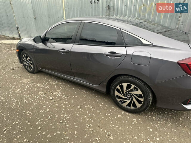 Серый Хонда Цивик, объемом двигателя 2 л и пробегом 105 тыс. км за 13200 $, фото 53 на Automoto.ua