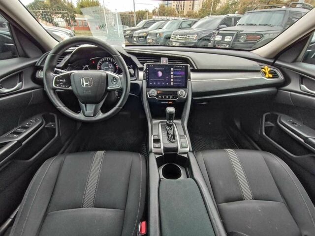 Серый Хонда Цивик, объемом двигателя 2 л и пробегом 151 тыс. км за 11790 $, фото 14 на Automoto.ua