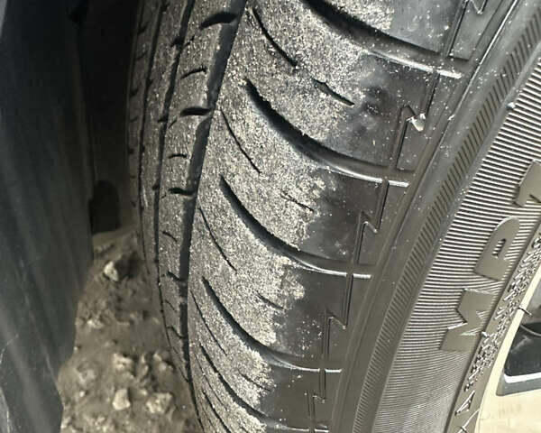 Серый Хонда Цивик, объемом двигателя 2 л и пробегом 105 тыс. км за 13200 $, фото 71 на Automoto.ua