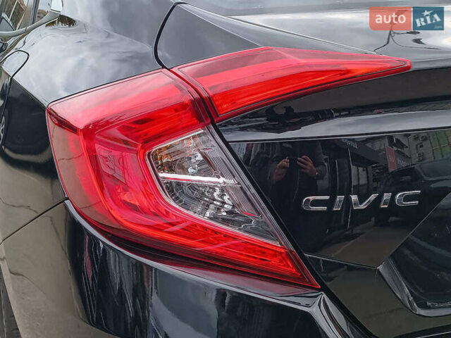 Сірий Хонда Сівік, об'ємом двигуна 2 л та пробігом 151 тис. км за 12290 $, фото 10 на Automoto.ua