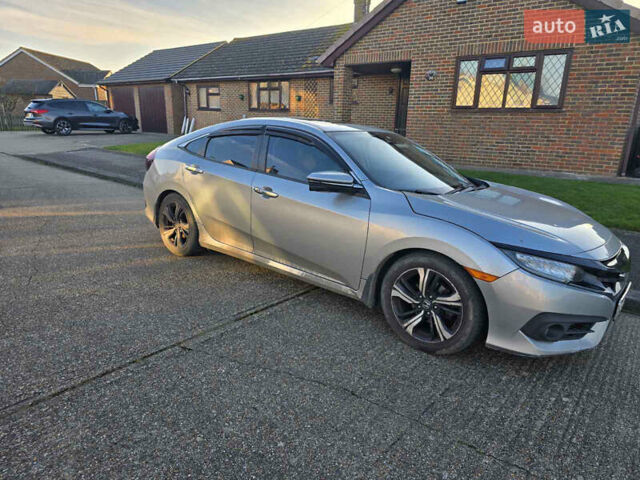 Серый Хонда Цивик, объемом двигателя 1.5 л и пробегом 178 тыс. км за 10500 $, фото 1 на Automoto.ua