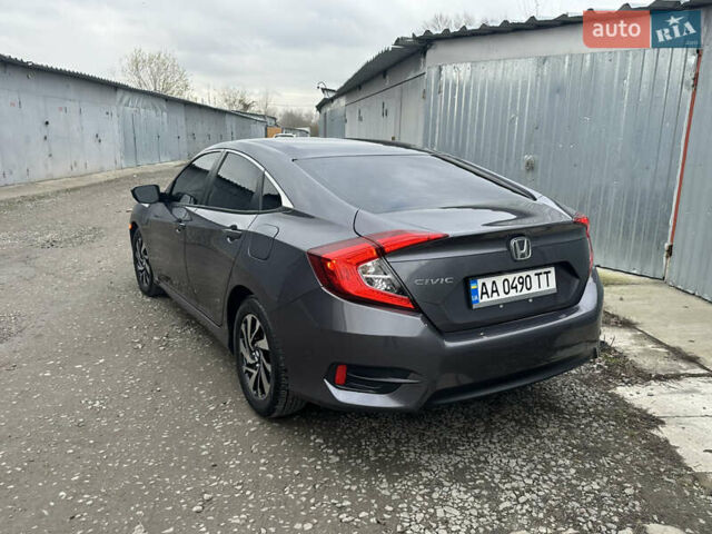 Серый Хонда Цивик, объемом двигателя 2 л и пробегом 105 тыс. км за 13200 $, фото 14 на Automoto.ua