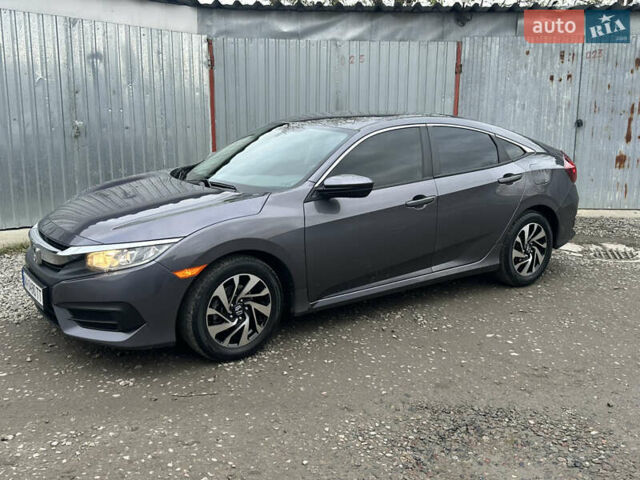 Серый Хонда Цивик, объемом двигателя 2 л и пробегом 105 тыс. км за 13200 $, фото 1 на Automoto.ua
