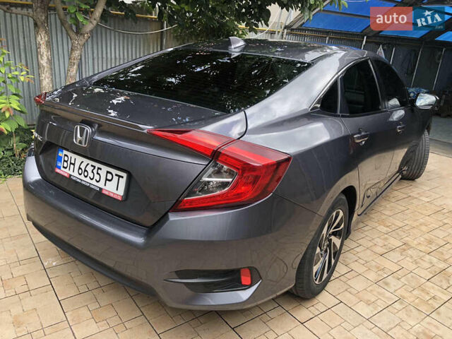 Серый Хонда Цивик, объемом двигателя 1.5 л и пробегом 170 тыс. км за 12000 $, фото 14 на Automoto.ua