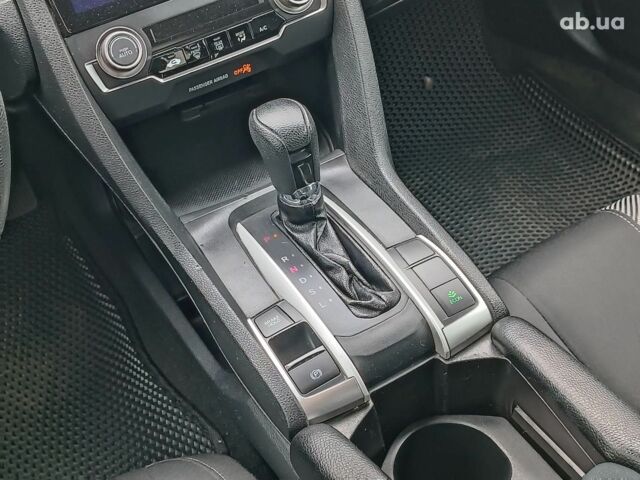 Серый Хонда Цивик, объемом двигателя 2 л и пробегом 151 тыс. км за 12290 $, фото 16 на Automoto.ua