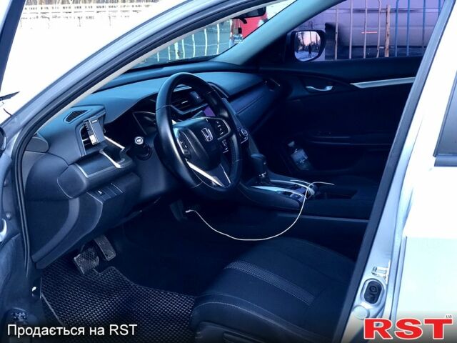 Сірий Хонда Сівік, об'ємом двигуна 20 л та пробігом 85 тис. км за 13500 $, фото 8 на Automoto.ua