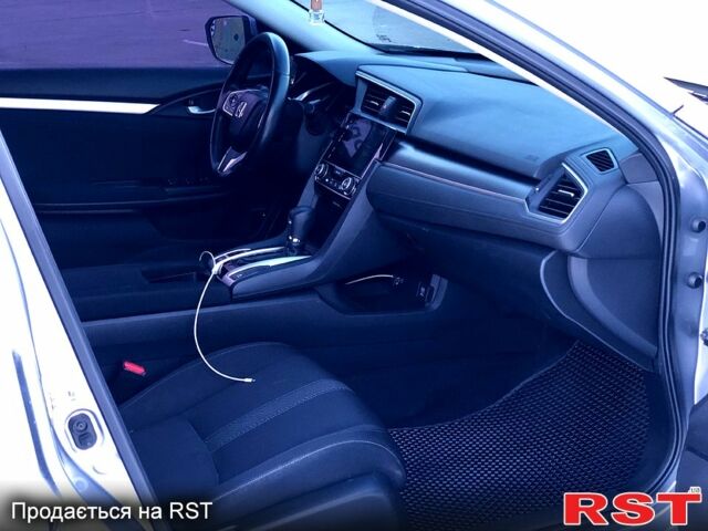 Сірий Хонда Сівік, об'ємом двигуна 20 л та пробігом 85 тис. км за 13500 $, фото 7 на Automoto.ua