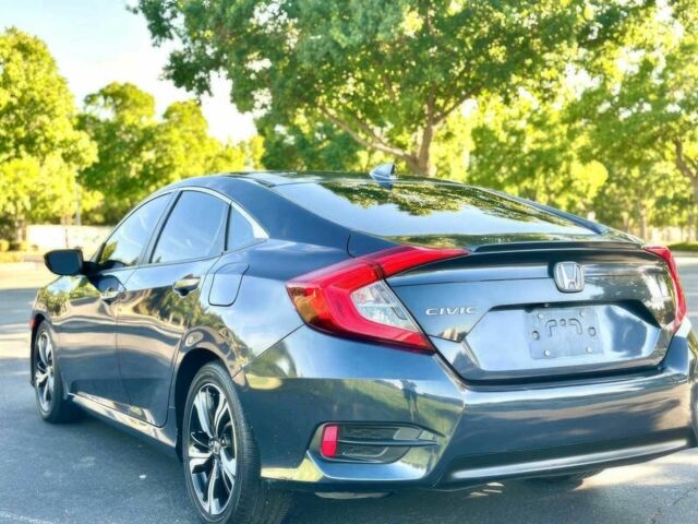 Серый Хонда Цивик, объемом двигателя 1.5 л и пробегом 57 тыс. км за 12650 $, фото 2 на Automoto.ua