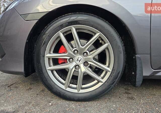 Серый Хонда Цивик, объемом двигателя 2 л и пробегом 112 тыс. км за 14500 $, фото 11 на Automoto.ua