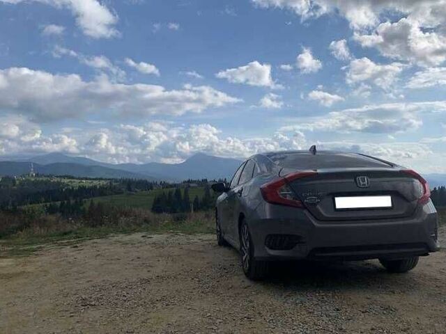 Серый Хонда Цивик, объемом двигателя 2 л и пробегом 90 тыс. км за 8800 $, фото 4 на Automoto.ua