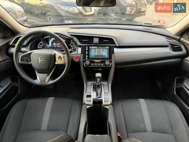 Сірий Хонда Сівік, об'ємом двигуна 2 л та пробігом 119 тис. км за 14500 $, фото 44 на Automoto.ua