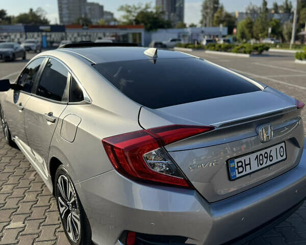 Серый Хонда Цивик, объемом двигателя 1.5 л и пробегом 72 тыс. км за 17000 $, фото 12 на Automoto.ua