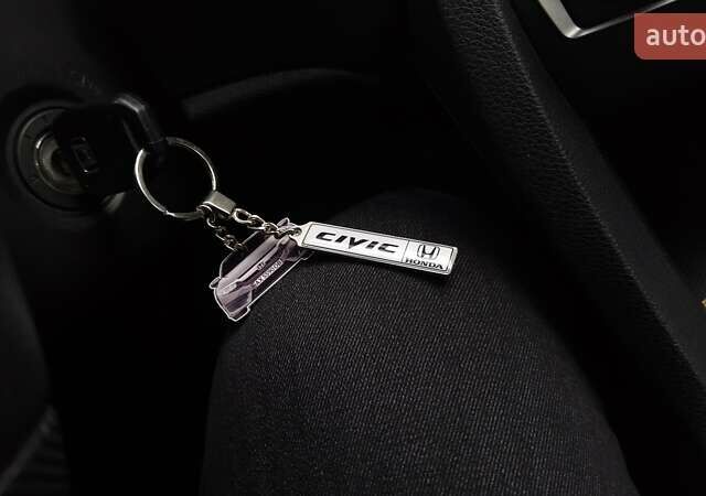 Серый Хонда Цивик, объемом двигателя 2 л и пробегом 61 тыс. км за 12200 $, фото 13 на Automoto.ua