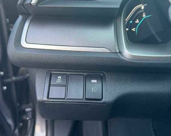 Серый Хонда Цивик, объемом двигателя 2 л и пробегом 90 тыс. км за 8800 $, фото 18 на Automoto.ua