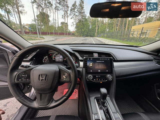 Сірий Хонда Сівік, об'ємом двигуна 2 л та пробігом 195 тис. км за 10700 $, фото 25 на Automoto.ua