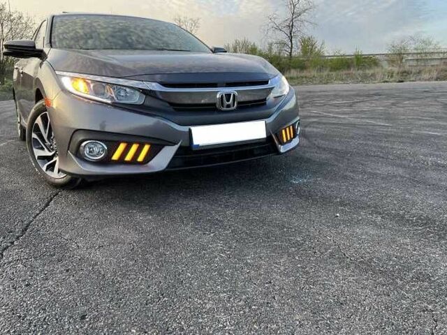 Серый Хонда Цивик, объемом двигателя 2 л и пробегом 90 тыс. км за 8800 $, фото 13 на Automoto.ua