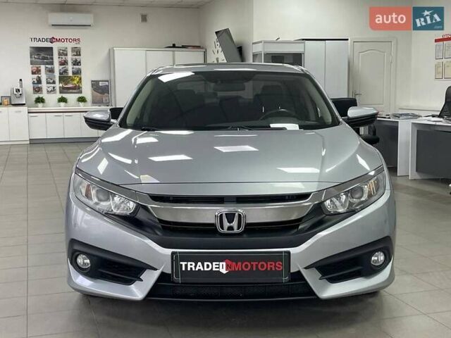Серый Хонда Цивик, объемом двигателя 1.6 л и пробегом 82 тыс. км за 15490 $, фото 4 на Automoto.ua