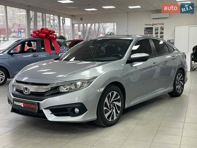 Серый Хонда Цивик, объемом двигателя 1.6 л и пробегом 82 тыс. км за 15490 $, фото 1 на Automoto.ua
