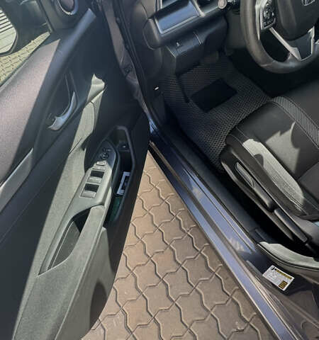 Серый Хонда Цивик, объемом двигателя 1.5 л и пробегом 150 тыс. км за 15000 $, фото 11 на Automoto.ua