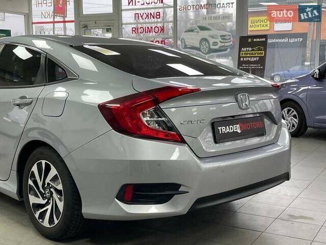 Серый Хонда Цивик, объемом двигателя 1.6 л и пробегом 82 тыс. км за 15490 $, фото 11 на Automoto.ua